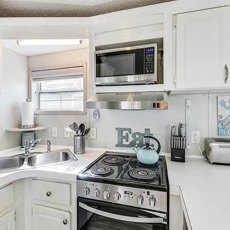 Walk To Beach Miramar Tropical Cabana With Deck! Destin Extérieur photo